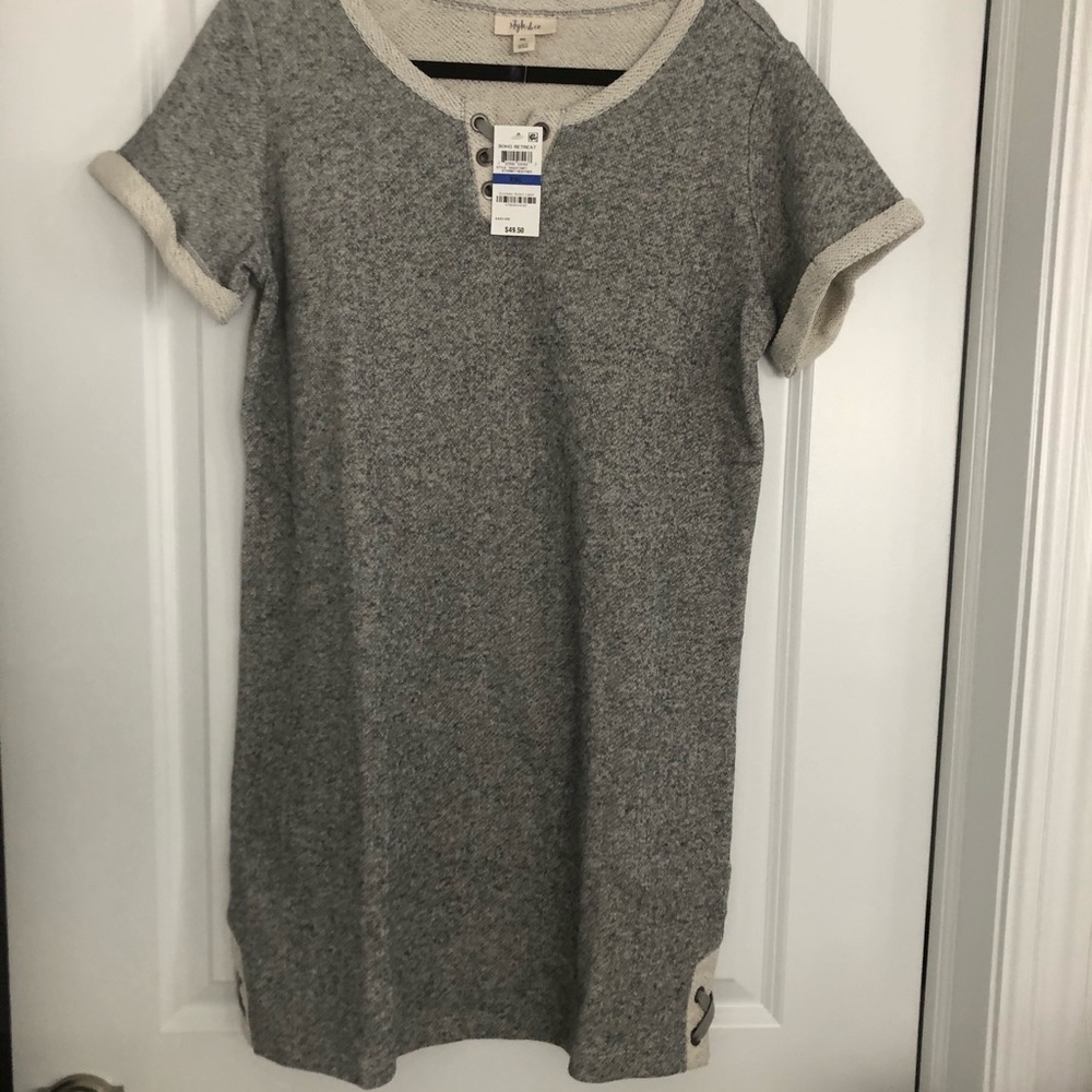 Women’s petite casual dress